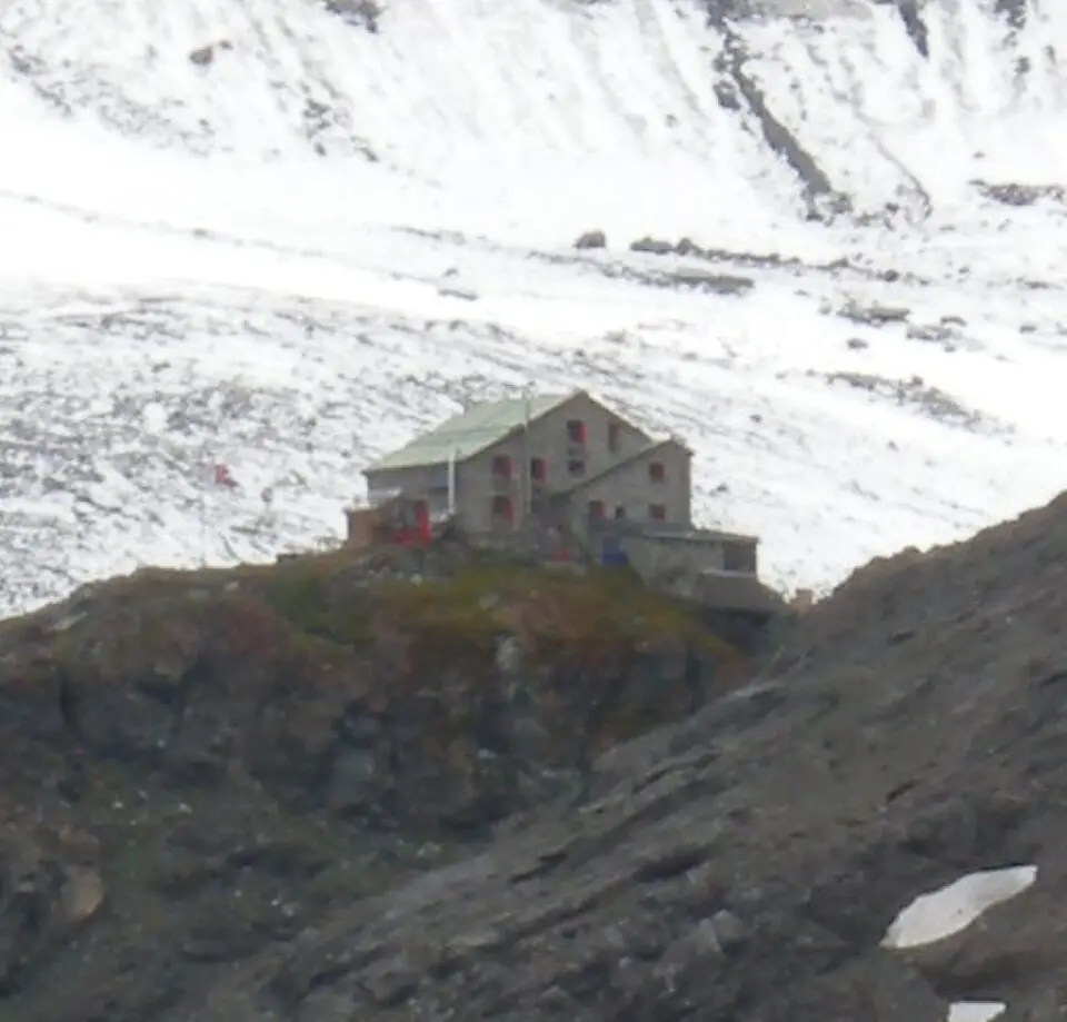 Cabane des Dix