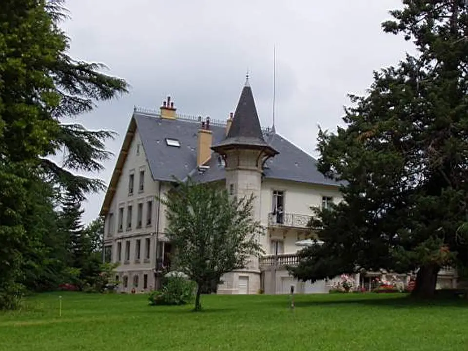 Bild: lncretin · CC BY-SA 3.0 château aux Combes