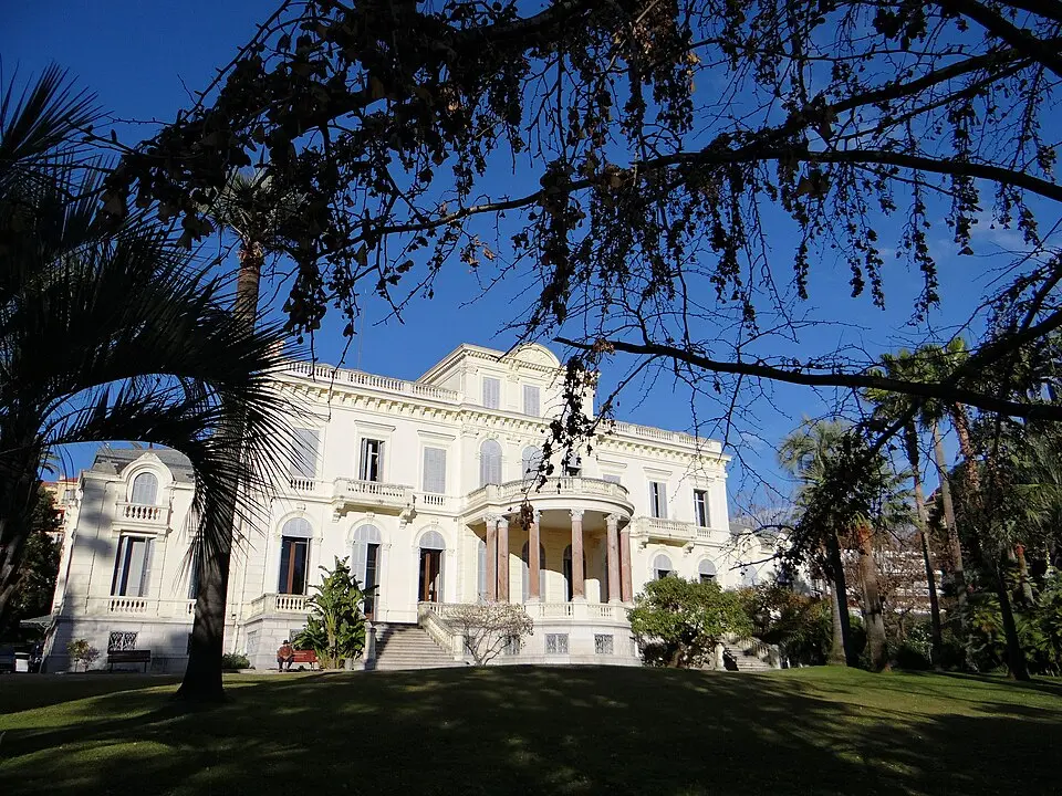 Immagine: MOSSOT · CC BY-SA 3.0 Villa Rothschild