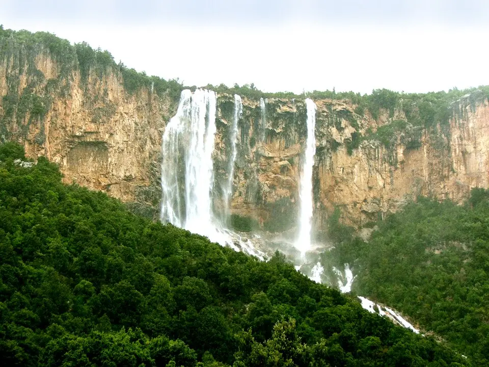 Bild: Roberto Mura · Public domain Cascate di Lequarci