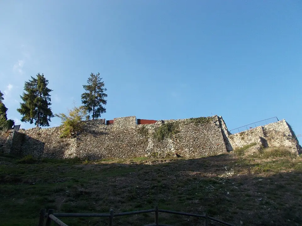 Bild: N.Longo · CC BY-SA 4.0 castello dei marchesi del Carretto