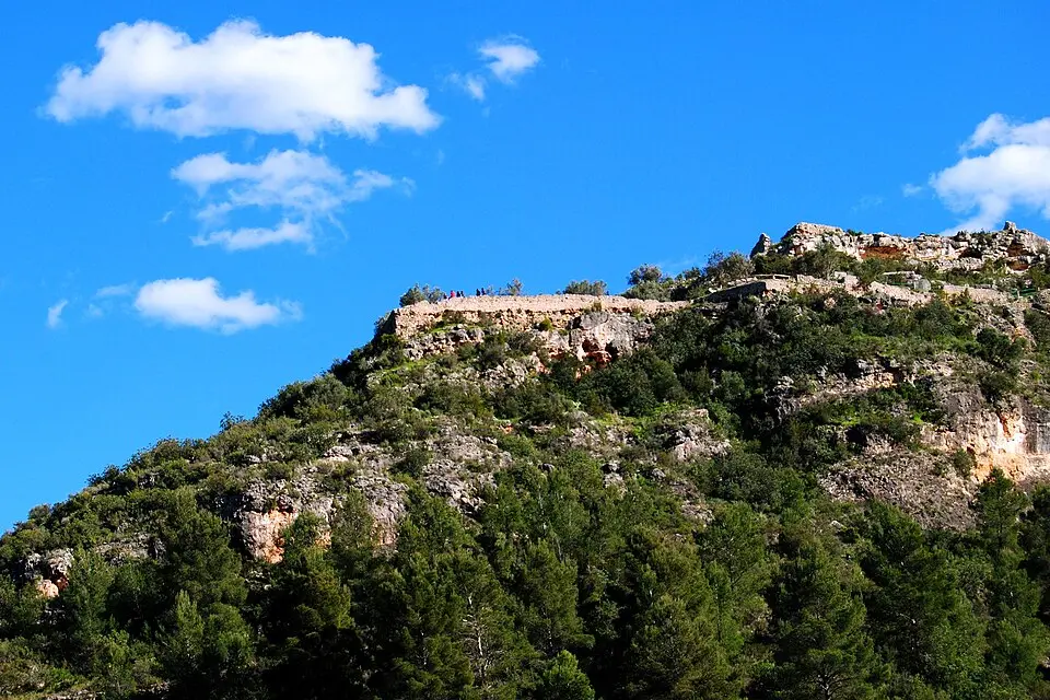 Image: Adrià C P · CC BY-SA 3.0 castle of Sumacàrcer