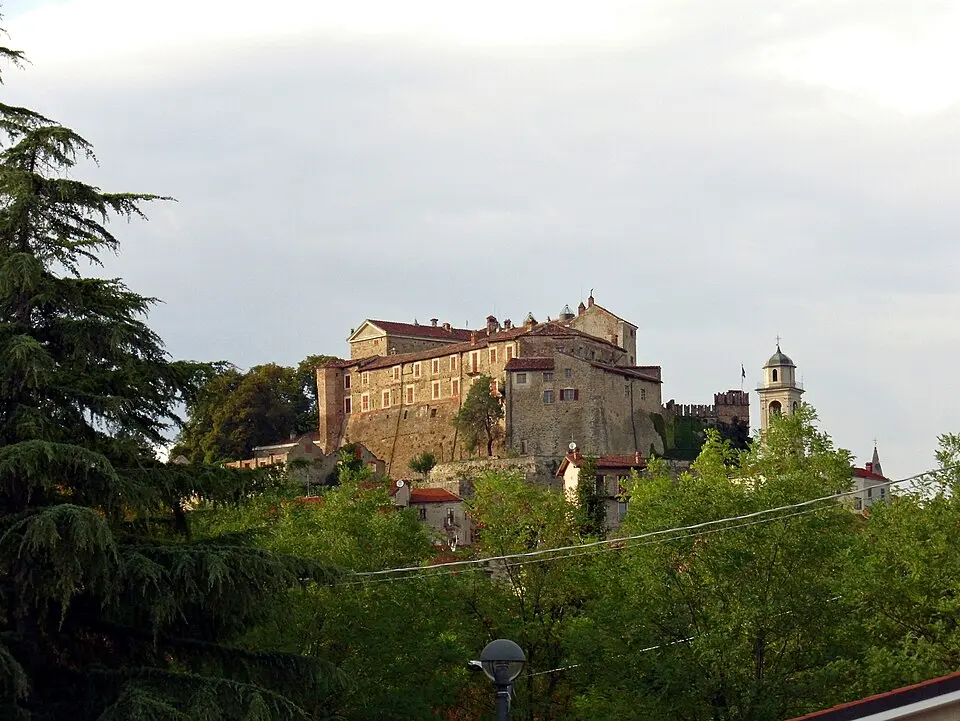 castello di Cremolino