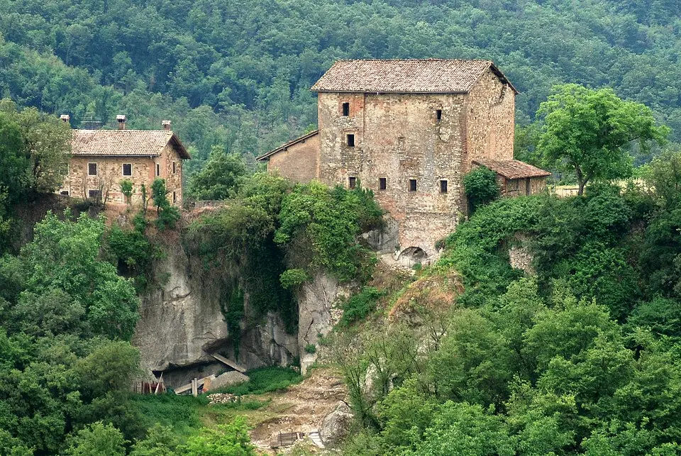 Castello di Borzano