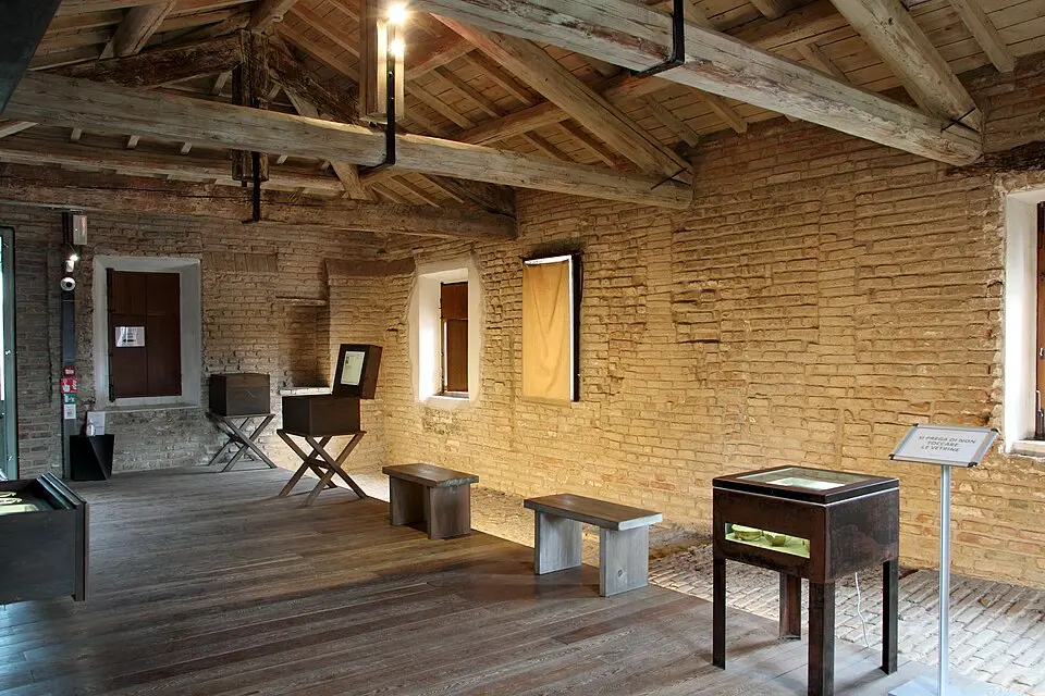Bild: Patafisik · CC BY-SA 4.0 Museo e Centro di documentazione del Castello