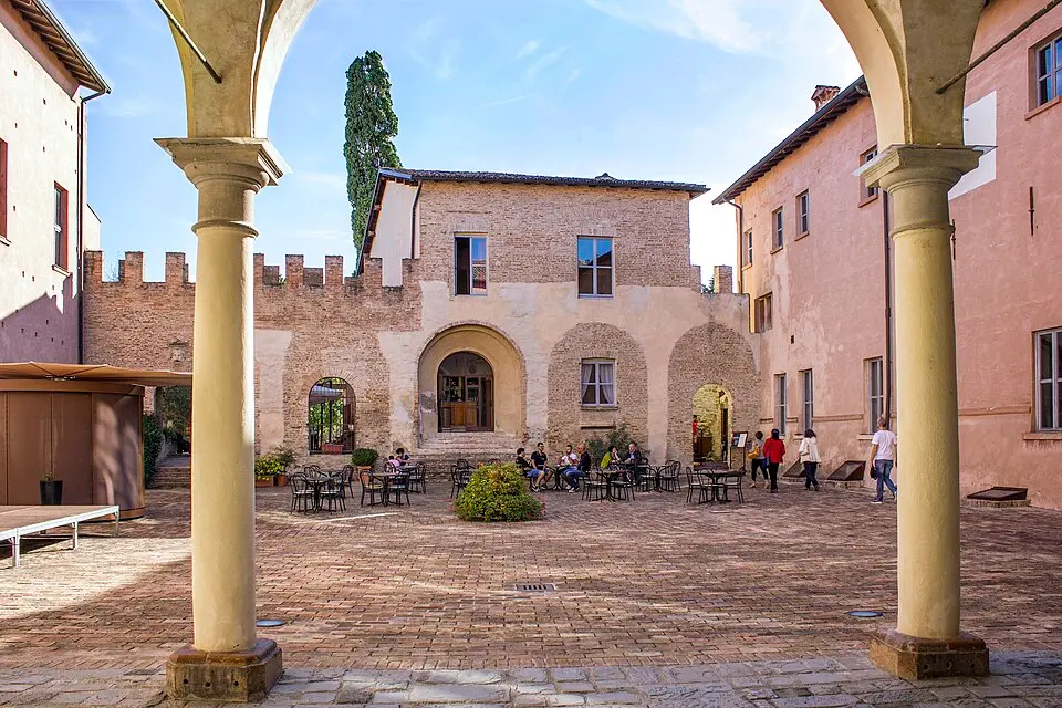 Castello di Spezzano
