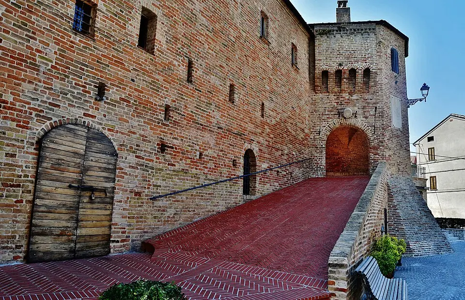 Castello di Ripaberarda