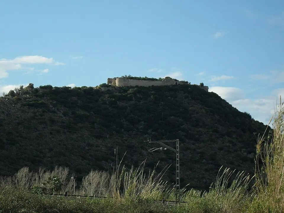 Slika: Vicente Moratal Canales · CC BY-SA 3.0 Castillo de Bayrén
