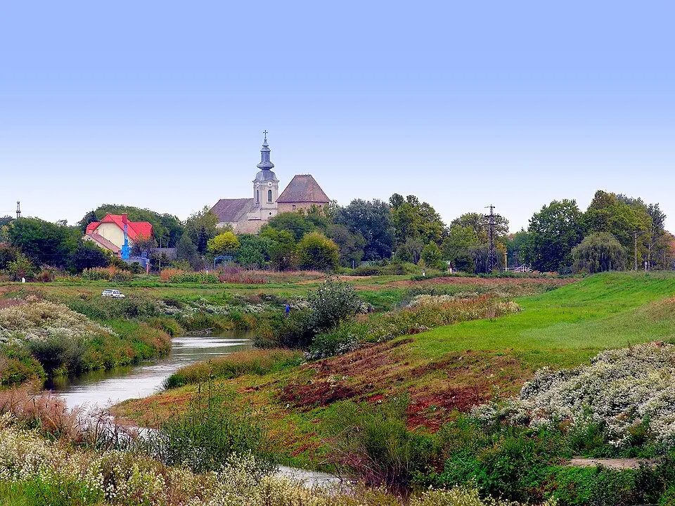 Obrázek: Badics · CC BY-SA 3.0 Tolna
