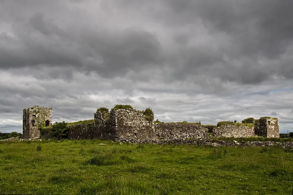 Moygara Castle