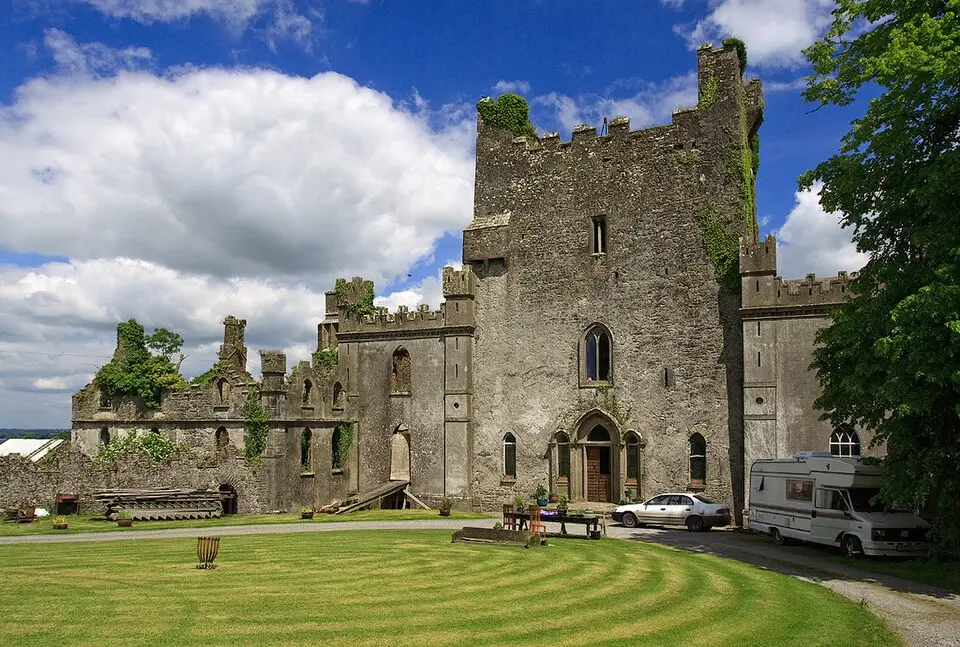 Bild: Mike Searle · CC BY-SA 2.0 Leap Castle