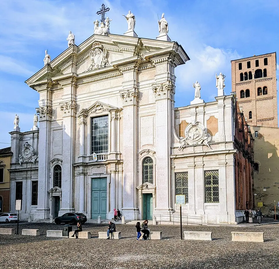 Bild: Basilicofresco · CC BY-SA 4.0 Dom von Mantua