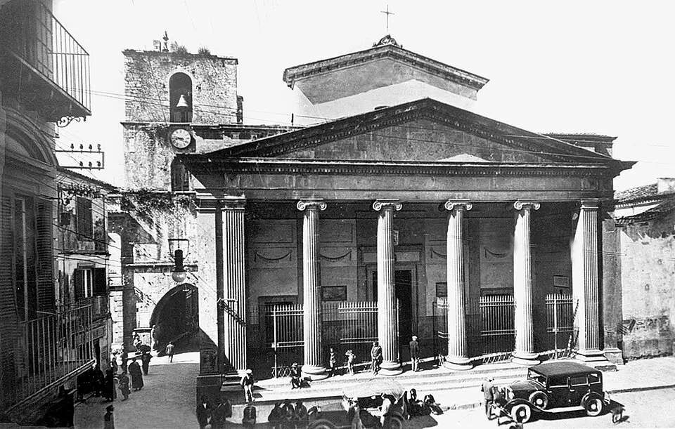 Bild: Thefab4 · CC BY-SA 3.0 cattedrale di Isernia