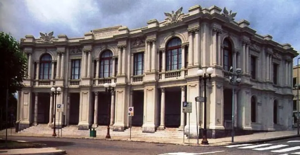 Hochgeladen von: Michele Bassi · Public domain Metropolitanstadt Messina