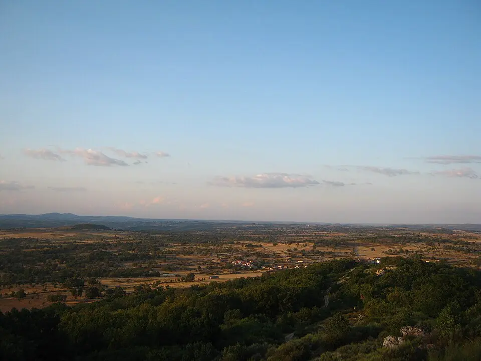 Bild: Ramajero · CC BY-SA 4.0 Cerezal de Peñahorcada