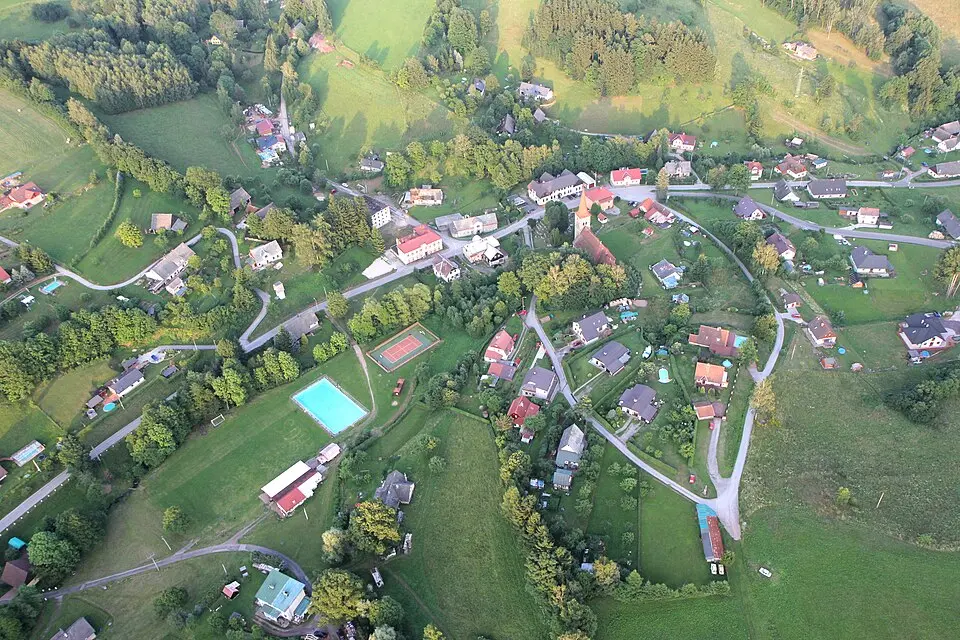 Obrázek: Zdeněk Fiedler · CC BY-SA 3.0 Čermná