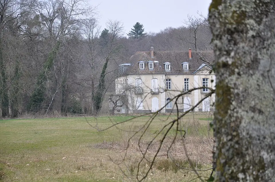 Bild: Tedysh · CC BY-SA 4.0 château de Loulans