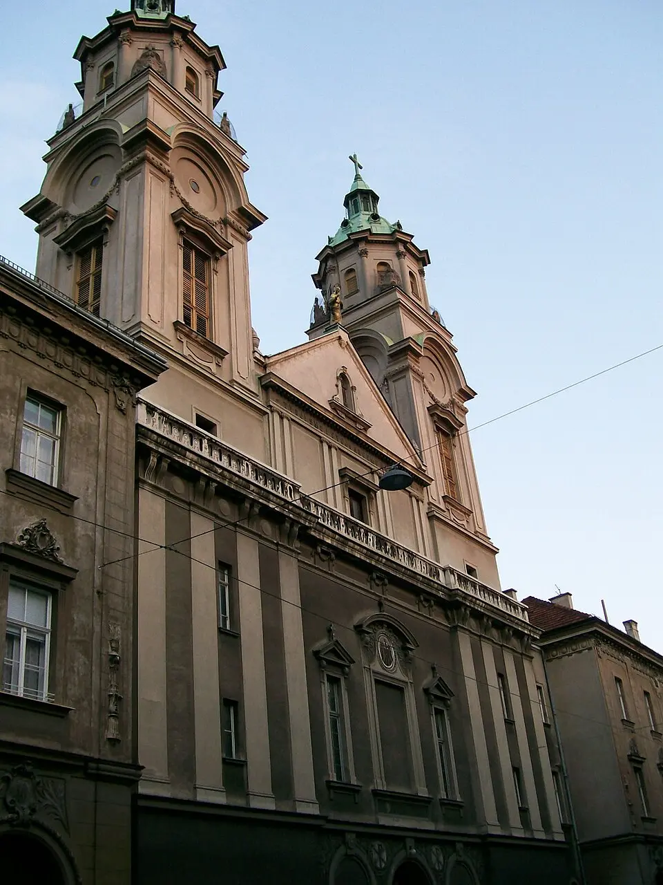 Bild: Suradnik13 · CC BY-SA 4.0 Herz-Jesu-Basilika