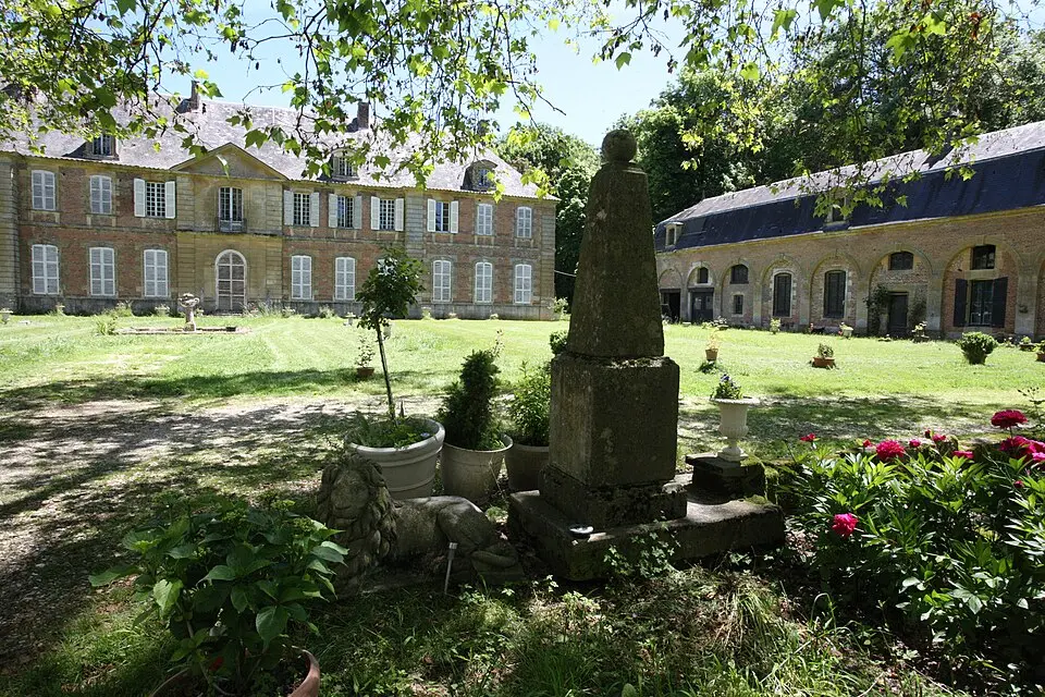 Image: NEUVENS Francis · CC BY-SA 3.0 Abbaye de Chéhéry