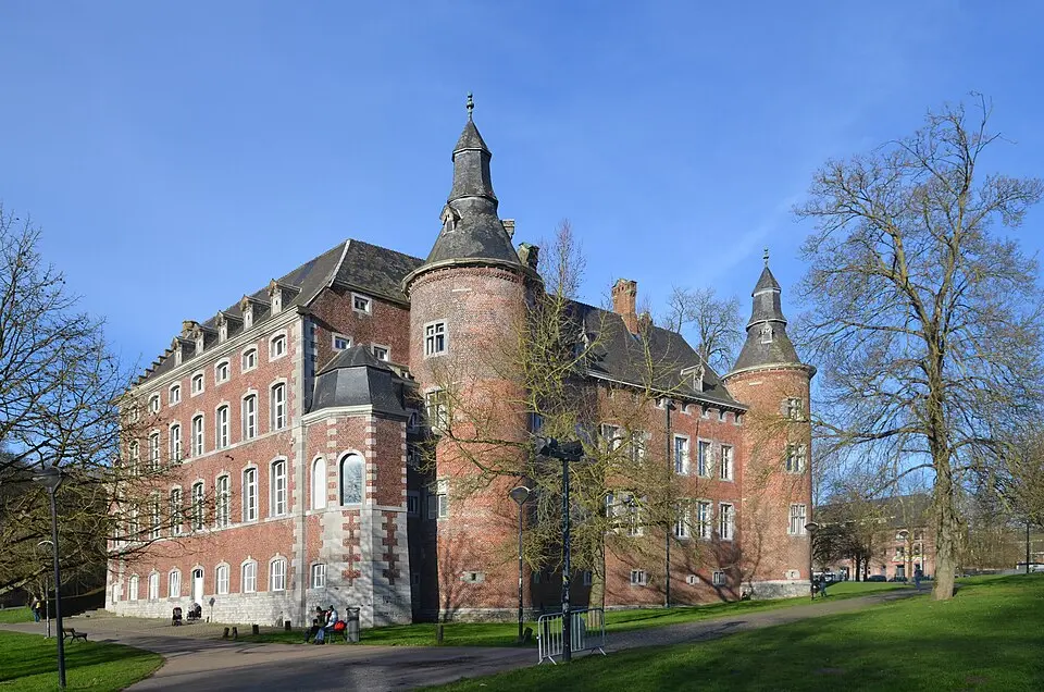 Schloss Monceau-sur-Sambre
