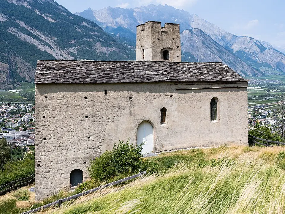 Ruine der alten Kirche