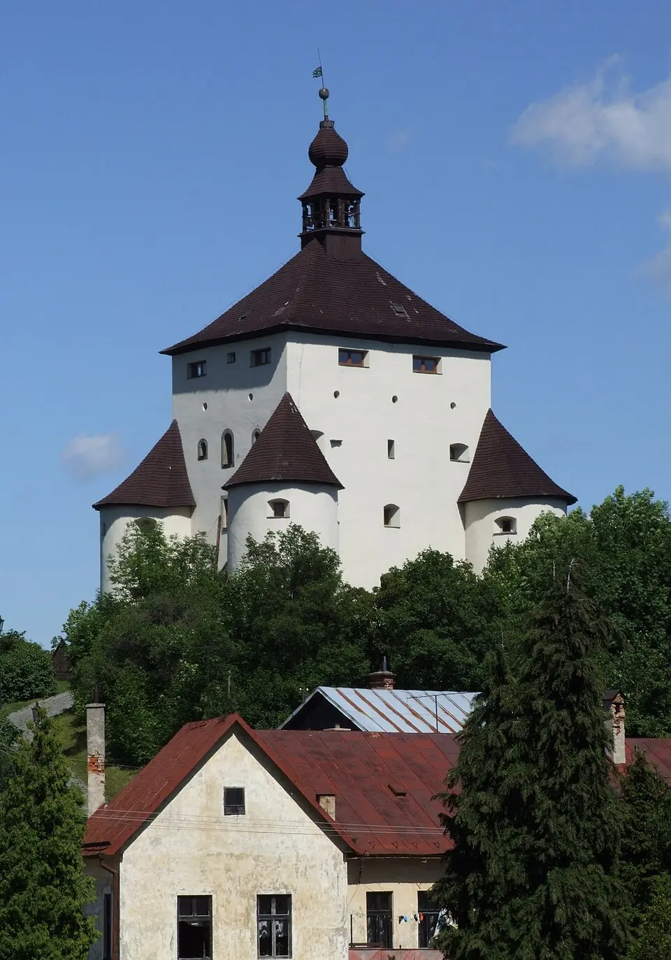 Bild: Pudelek (Marcin Szala) · CC BY-SA 3.0 Neues Schloss (Banská Štiavnica)