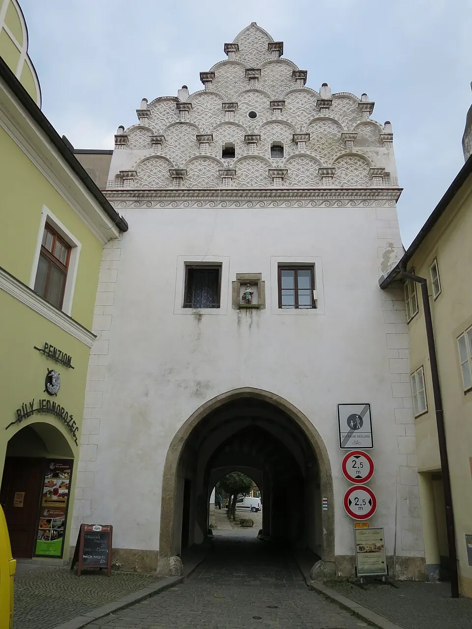Wikimedia Commons