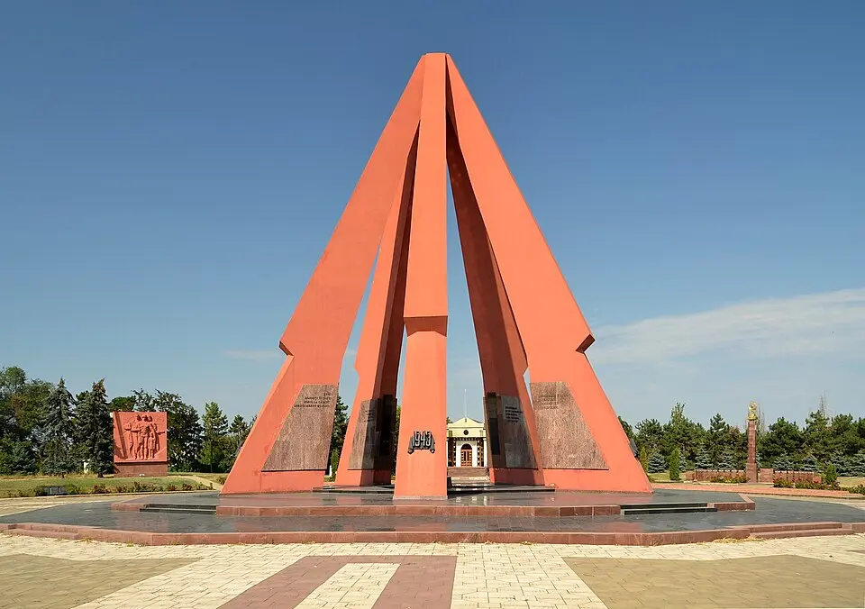 Bild: Pudelek · CC BY-SA 4.0 Complexul Memorial Eternitate