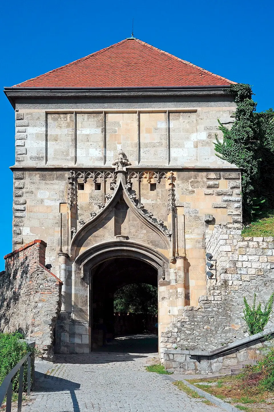 Obrázok: LMih · CC BY-SA 3.0 východná Žigmundova brána