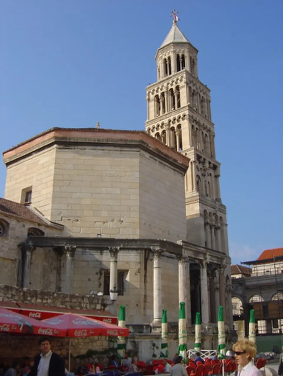 Kathedrale des heiligen Domnius: ein Kaisergrab wird Bischofskirche