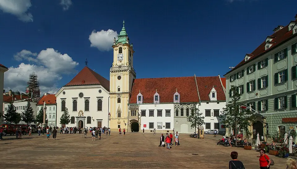 Bild: VitVit · CC BY-SA 4.0 Františkánske námestie