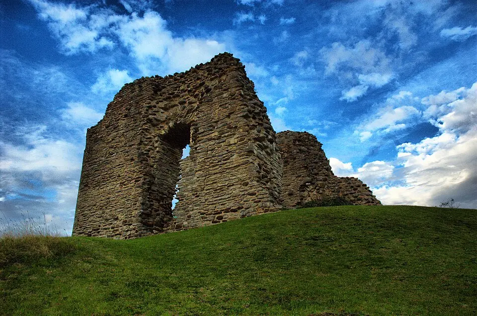 Bild: Ulli1105 · CC BY 3.0 Christchurch Castle