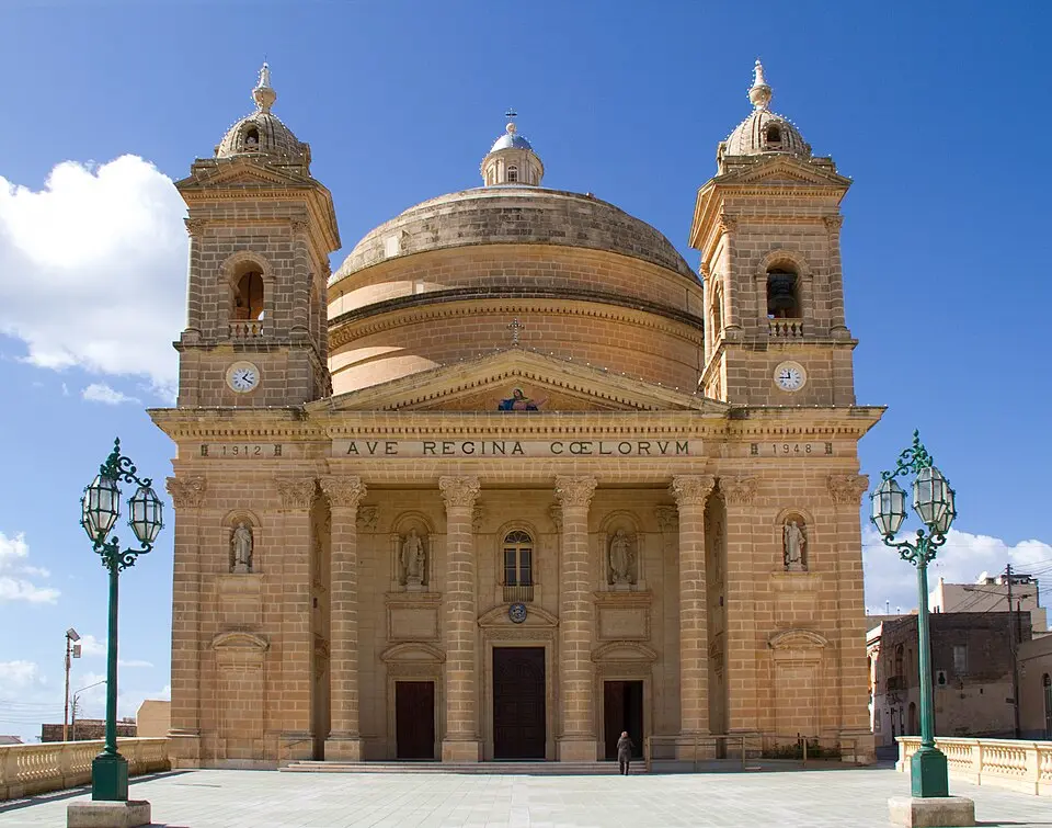 Obrázek: Tony Hisgett from Birmingham, UK · CC BY 2.0 Knisja Parrokkjali tal-Assunta, l-Imġarr