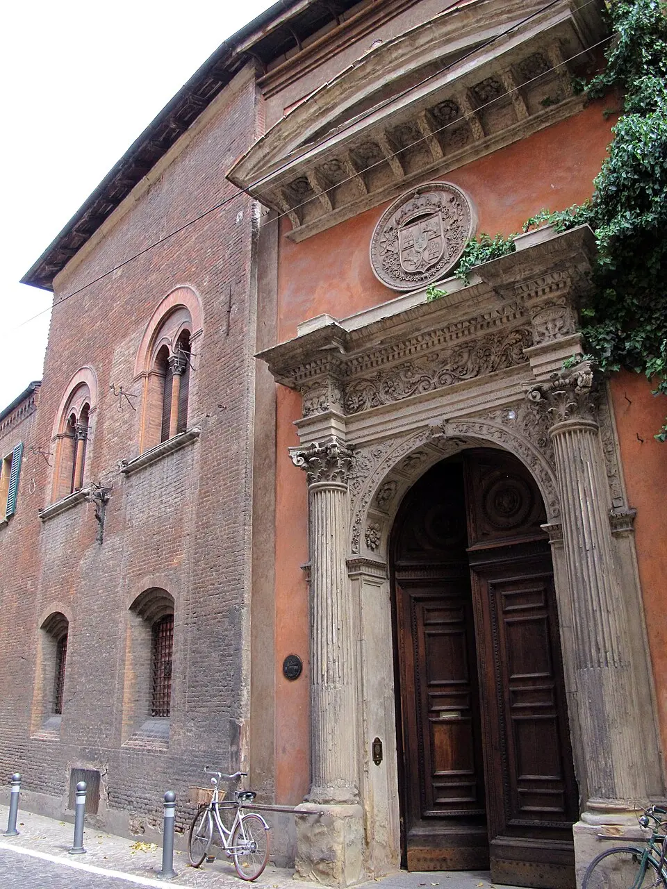 Bild: sailko · CC BY-SA 3.0 Bologna: Paläste der Stadt, der Notare und der Familien