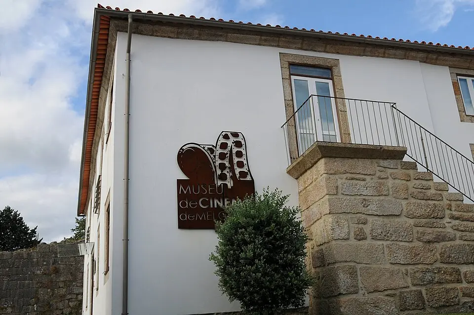 Bild: Joseolgon · CC BY-SA 3.0 Museu do Cinema de Melgaço