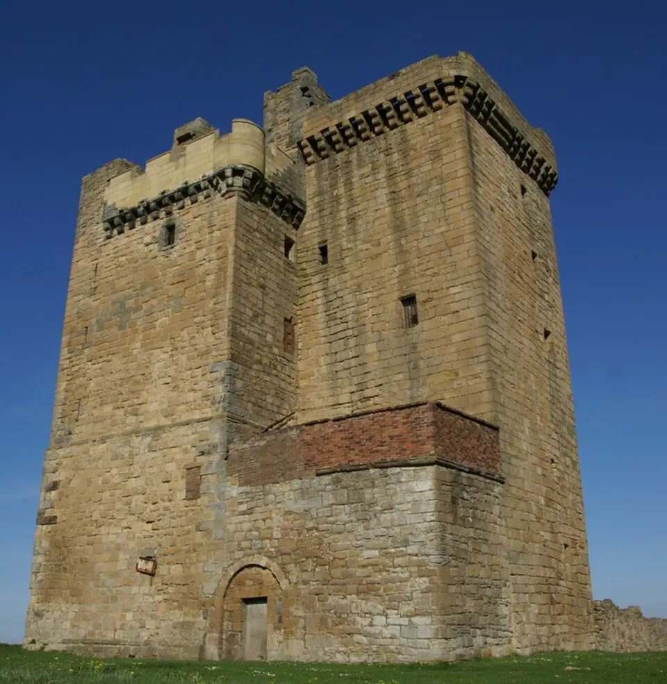 Bild: Otter · CC BY-SA 3.0 Clackmannan Tower