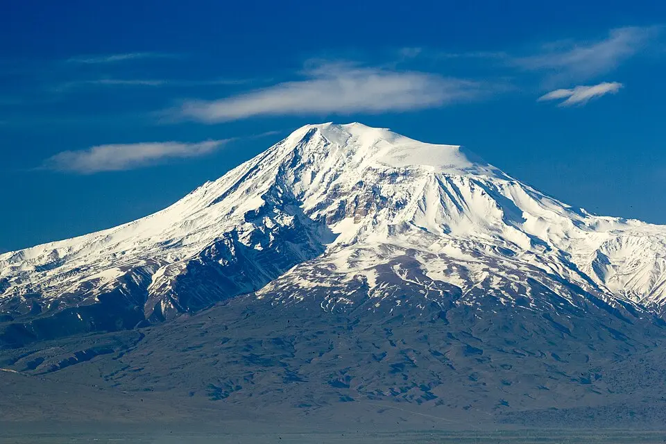 Bild: Սէրուժ Ուրիշեան (Serouj Ourishian) · CC BY-SA 4.0 Großer Ararat