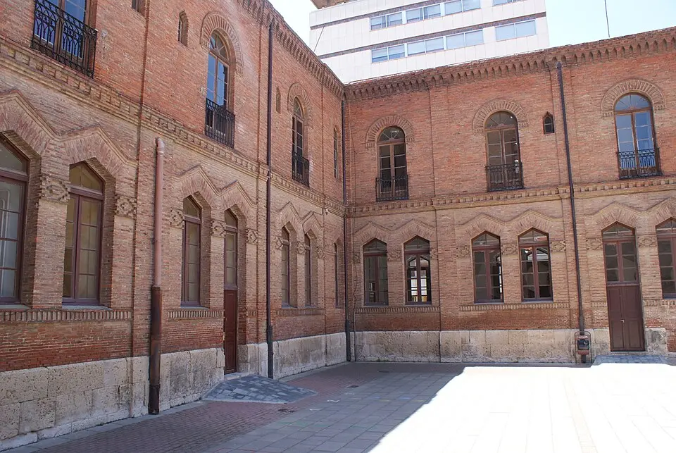 Escuela del Barrio de la Puebla