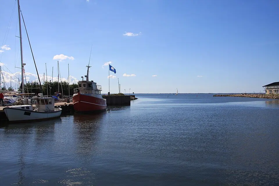 Bild: Wo st 01 (There are 682 Pictures in my Category) See also Toolserver · CC BY-SA 3.0 DE Ringkøbing Fjord