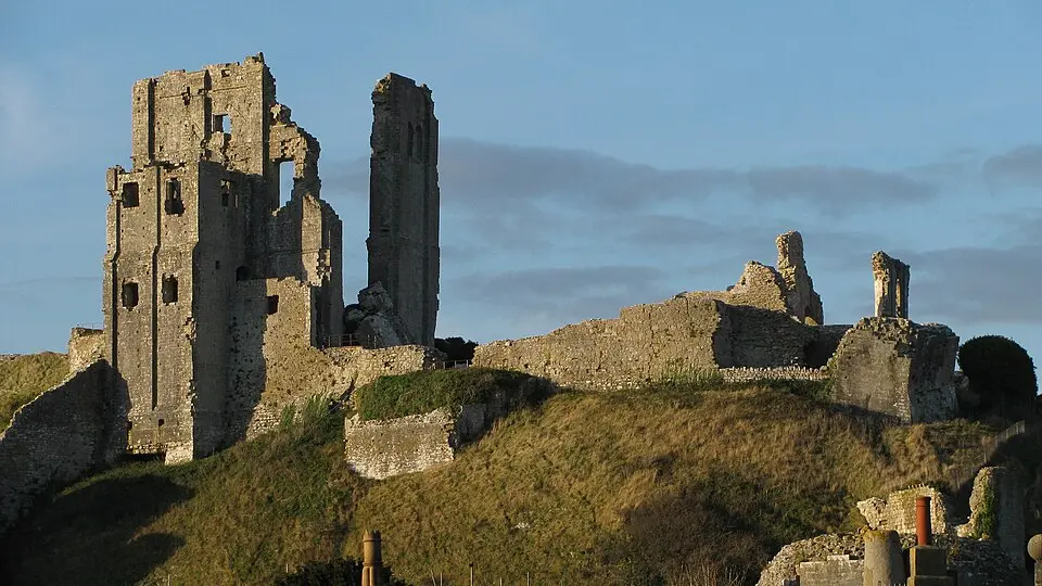 Bild: Chin tin tin · CC BY 3.0 Corfe Castle