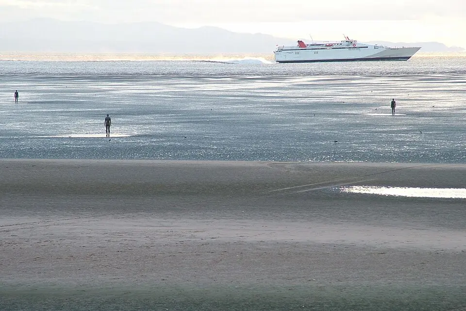 Immagine: Chris Howells (= Chowells) · CC BY-SA 3.0 Crosby Beach