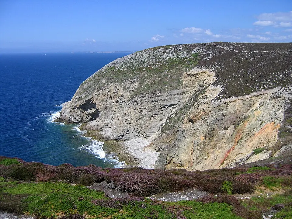 Immagine: thesupermat · CC BY-SA 3.0 cap de la Chèvre