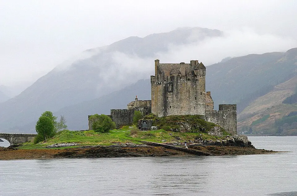 Bild: W. Bulach · CC BY-SA 4.0 Eilean Donan Castle