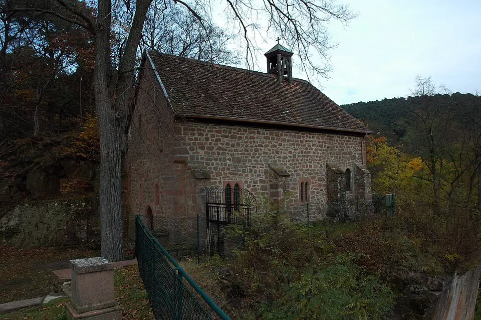 Obrázek: Ulli1105 · CC BY 3.0 Burg Lindenberg (Pfalz)