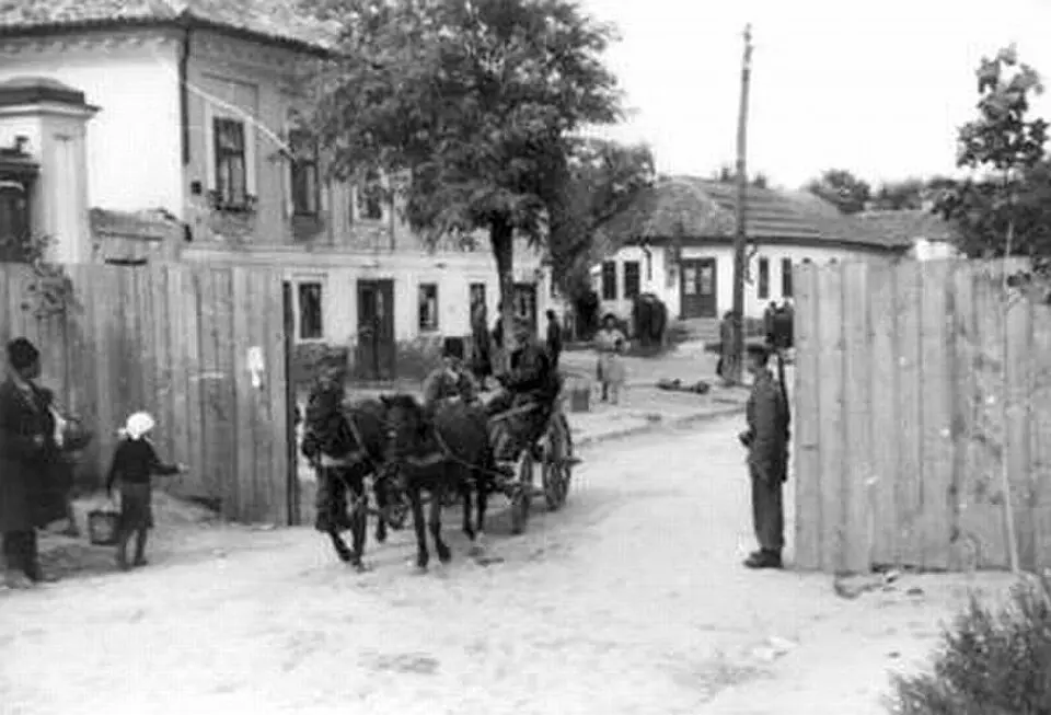 Hochgeladen von: Oleg Yunakov · Public domain Ghetto Chișinău
