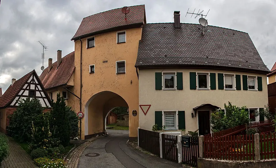 Torturm der Ehemaligen Klosterbefestigung in Engelthal