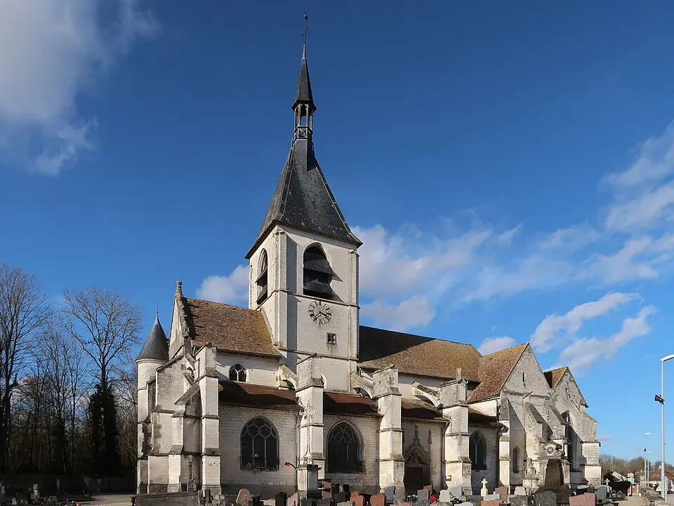 église Saint-Pierre-et-Saint-Paul de Dampierre