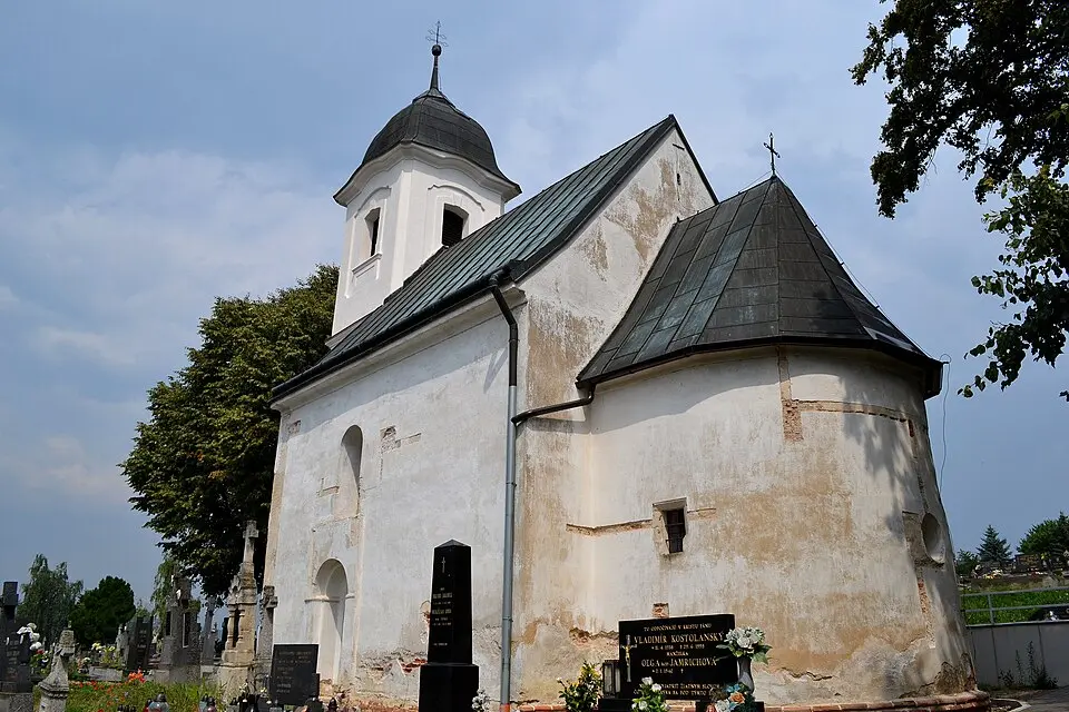 Rotunda Všetkých svätých (Dechtice)