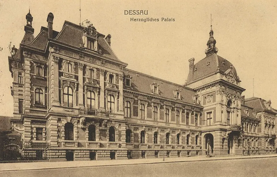 Erbprinzliches Palais Dessau