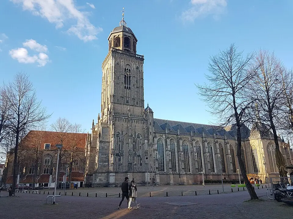 Bild: PeHa · CC BY-SA 4.0 Lebuinuskirche (Deventer)